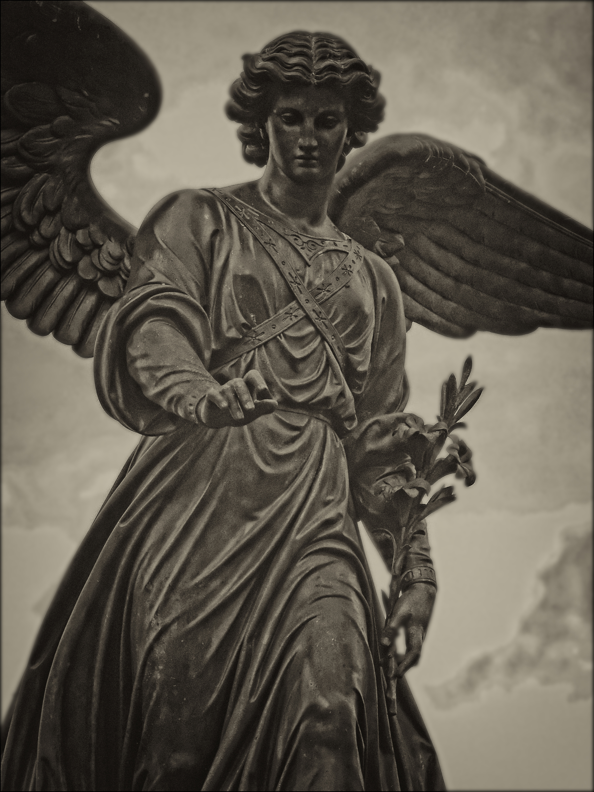 Statue, Bethesda Fountain, Centreal Park, NYC